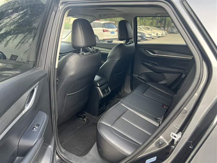 Фото 14 - Changan CS55 Plus