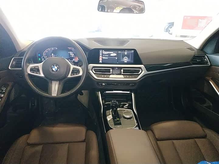 Фото 9 - BMW 3 Series