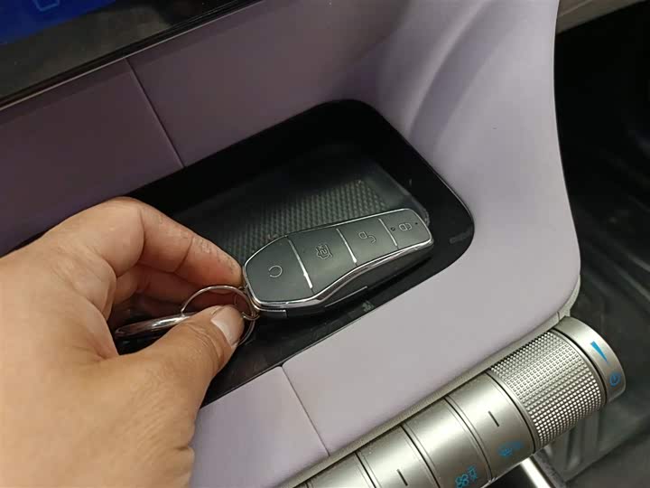 Фото 8 - BYD Dolphin