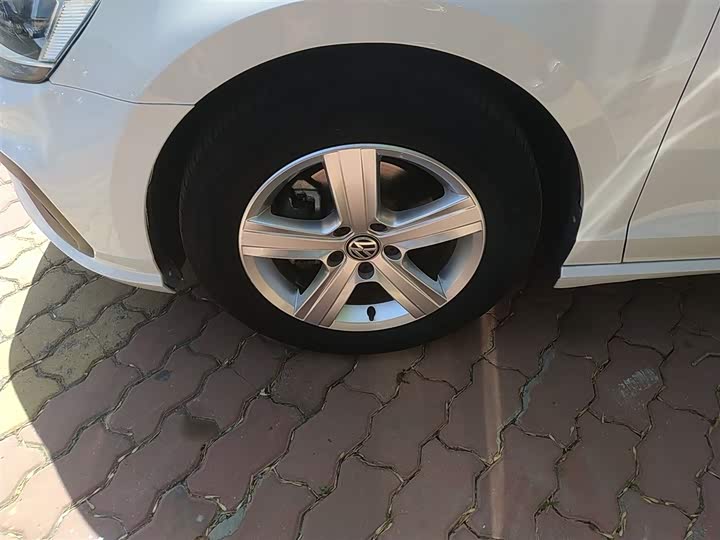 Фото 23 - Volkswagen Lamando L