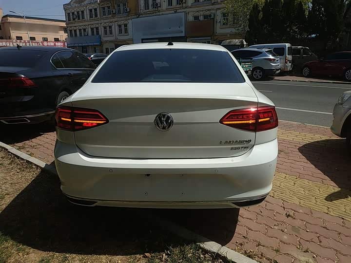 Фото 6 - Volkswagen Lamando L