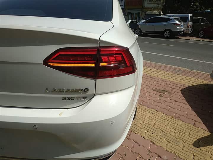 Фото 8 - Volkswagen Lamando L