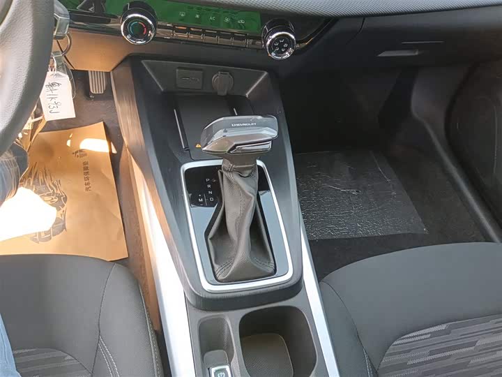 Фото 14 - Chevrolet Monza