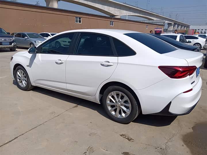 Фото 5 - Chevrolet Monza