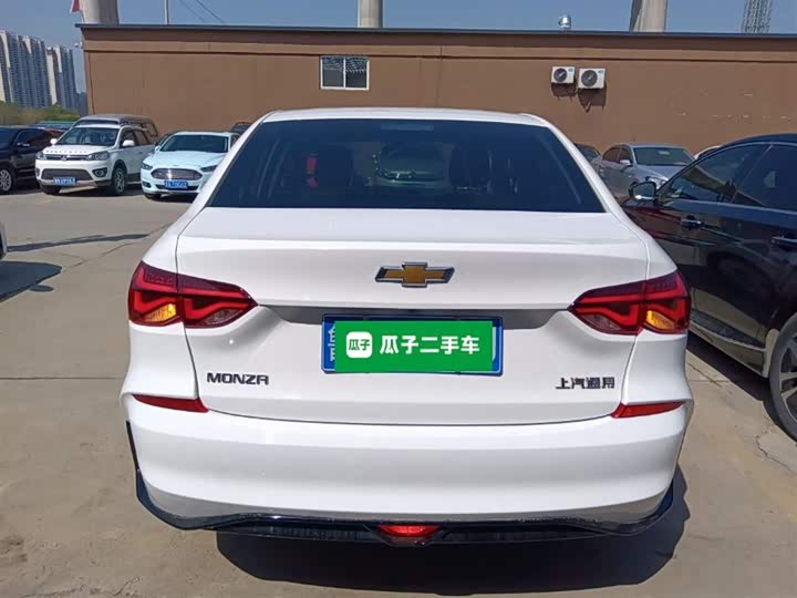 Фото 6 - Chevrolet Monza