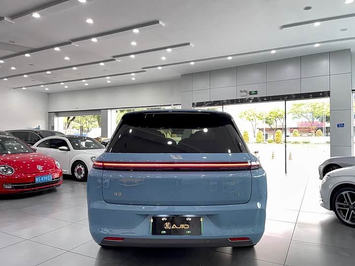 Фото 8 - LiXiang L8