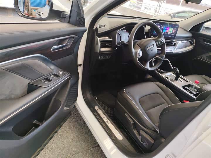 Фото 16 - Haval H6