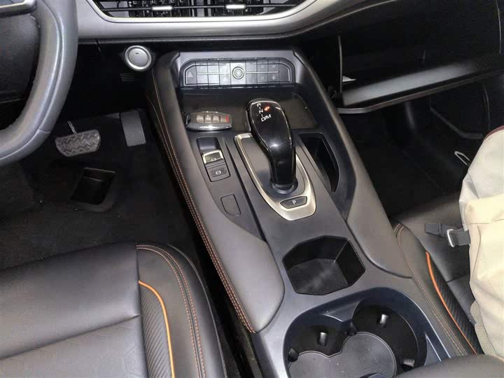 Фото 14 - Haval F7