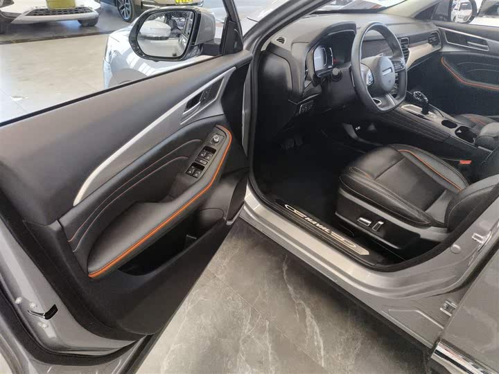 Фото 16 - Haval F7