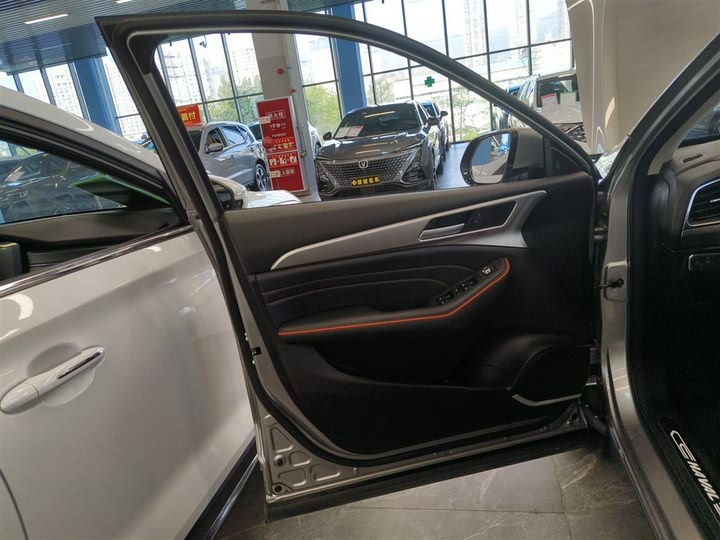 Фото 28 - Haval F7