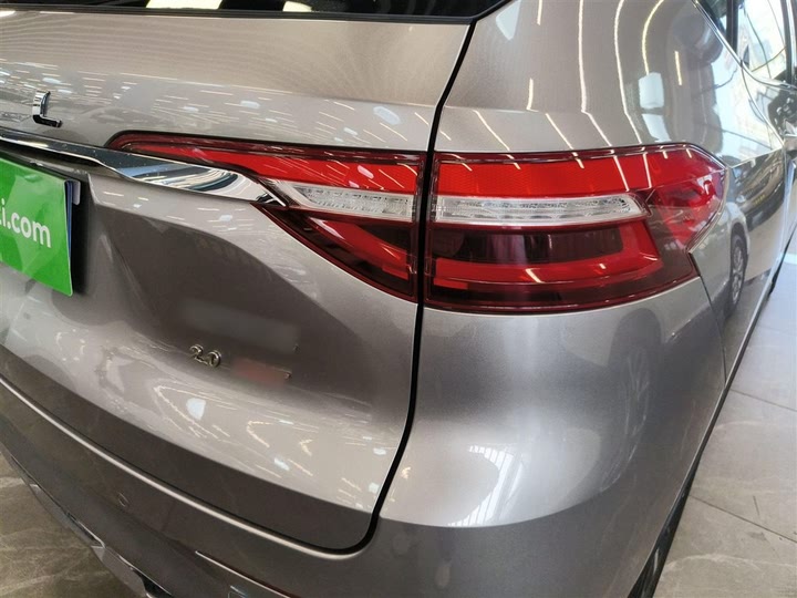 Фото 8 - Haval F7