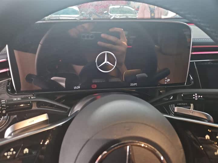 Фото 6 - Mercedes-Benz E-Class