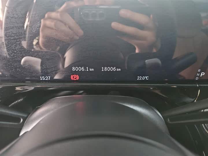 Фото 7 - Mercedes-Benz E-Class