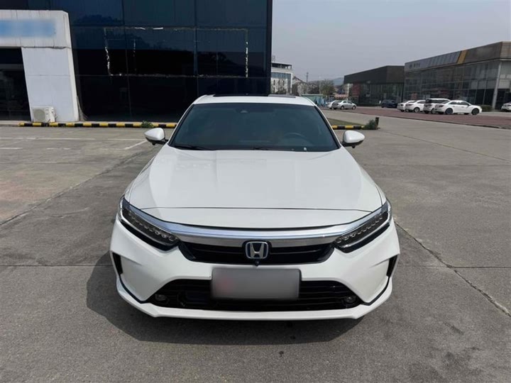 Фото 3 - Honda Inspire