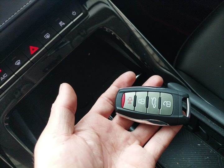 Фото 9 - Haval H6