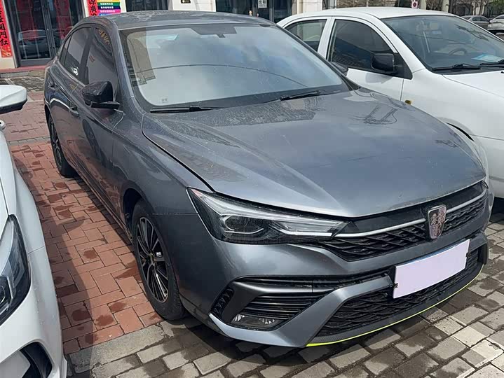 Фото 5 - Roewe i5