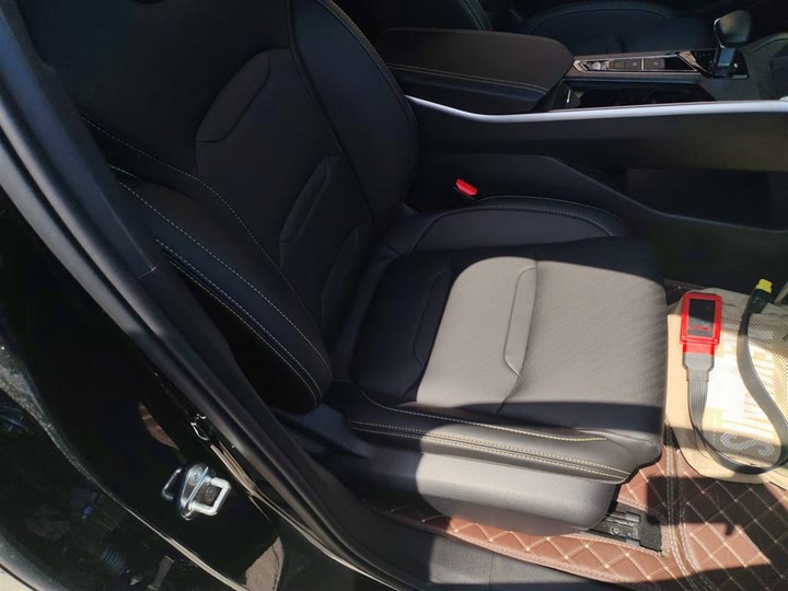 Фото 25 - Geely Preface