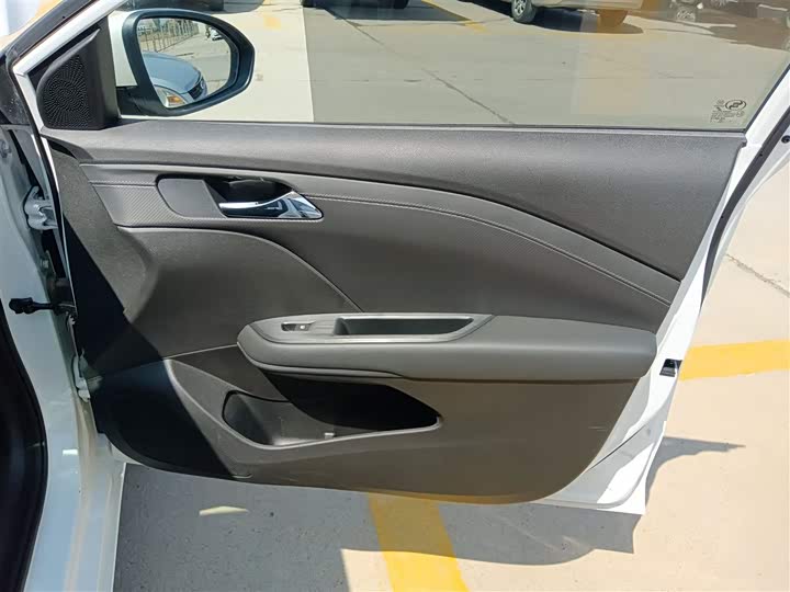 Фото 26 - Chevrolet Monza