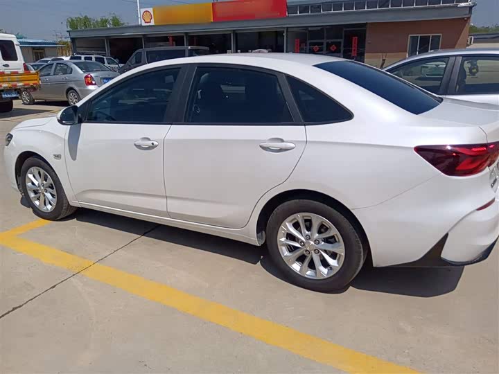 Фото 5 - Chevrolet Monza