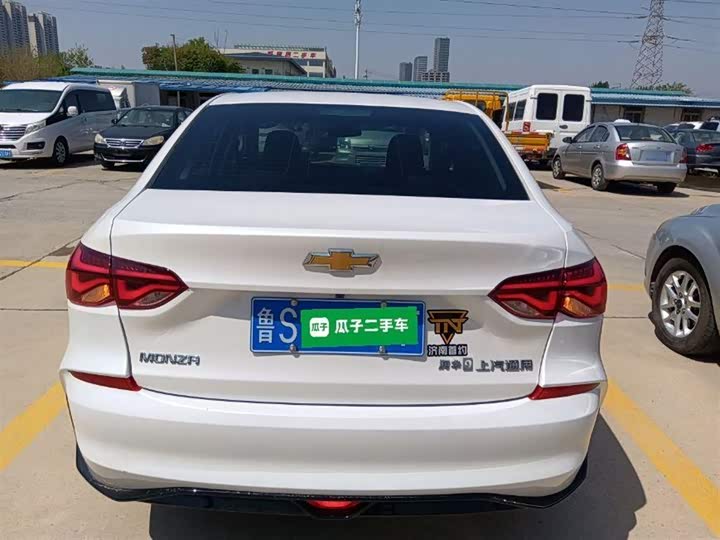 Фото 6 - Chevrolet Monza