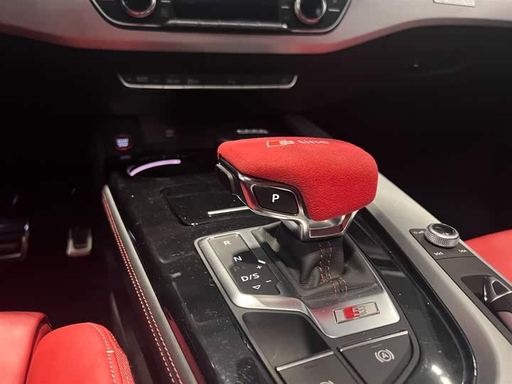 Фото 11 - Audi S4