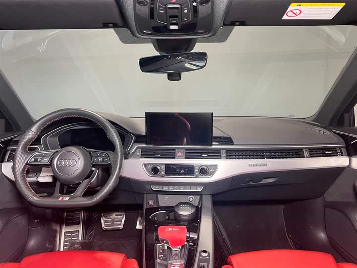 Фото 7 - Audi S4