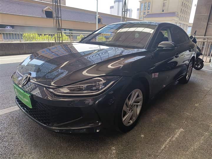 Фото 1 - Volkswagen Lamando L