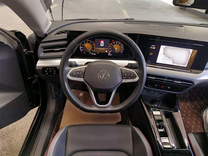 Фото 11 - Volkswagen Lamando L