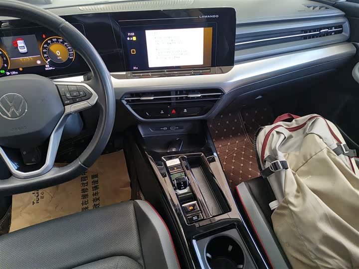 Фото 13 - Volkswagen Lamando L