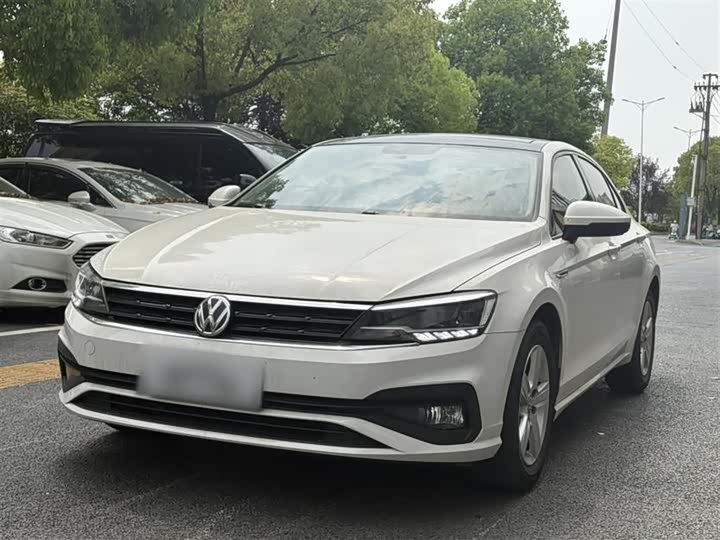 Фото 2 - Volkswagen Lamando L