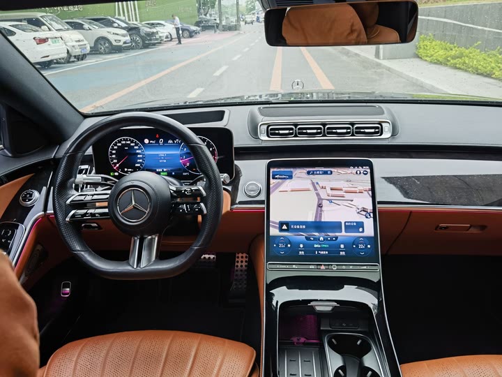 Фото 6 - Mercedes-Benz S-Class