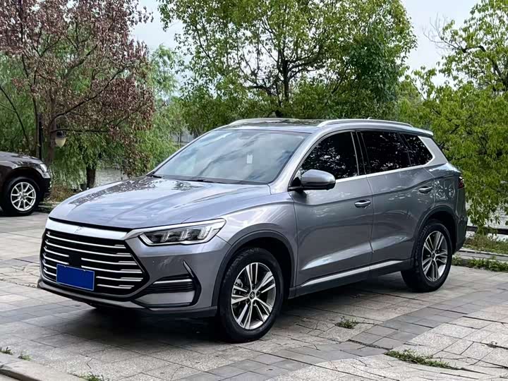 Photo 1 - BYD Song Pro