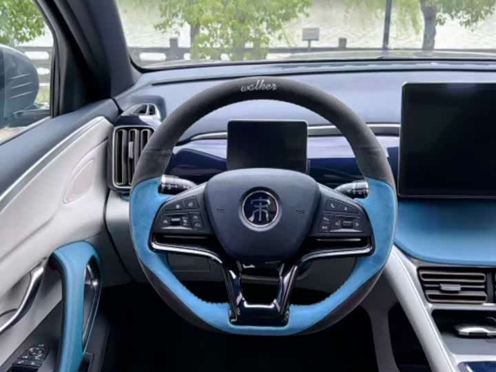 Photo 10 - BYD Song Pro