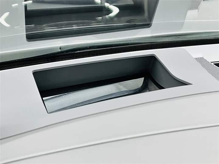 Фото 20 - Bentley Bentayga