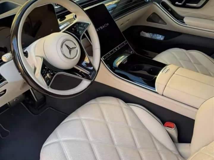 Фото 7 - Mercedes-Benz Maybach S-Class