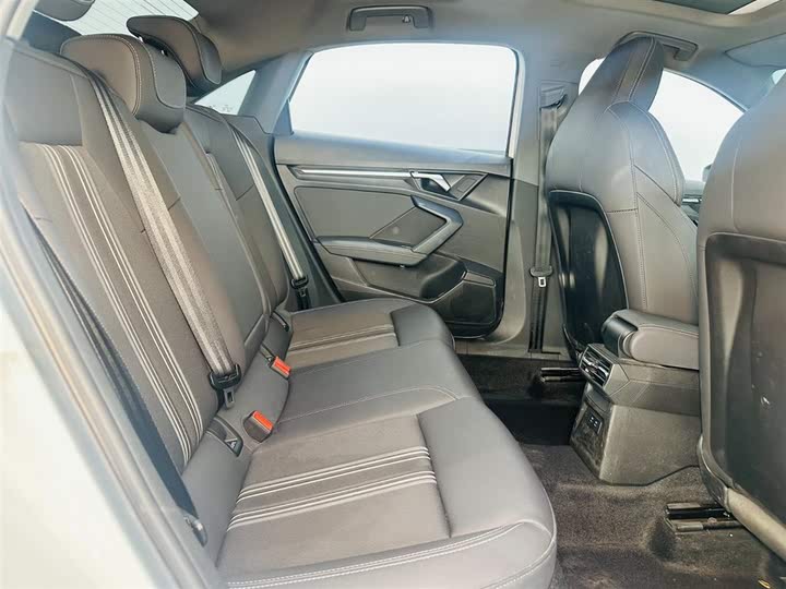 Фото 8 - Audi A3