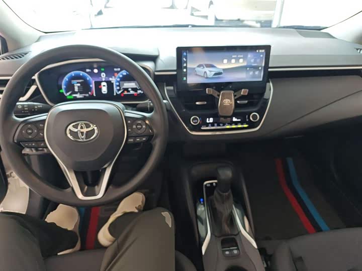 Фото 10 - Toyota Levin