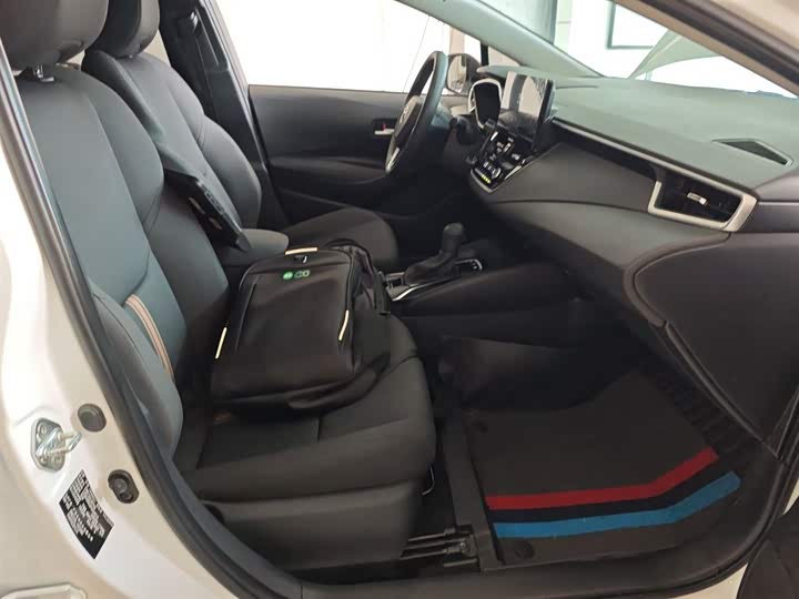 Фото 25 - Toyota Levin