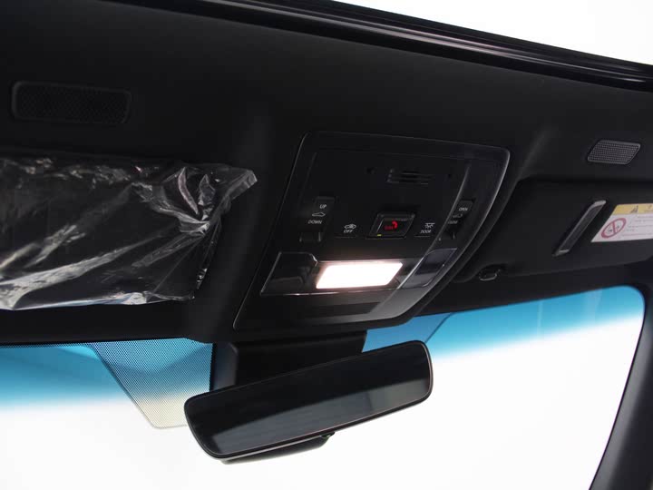 Фото 6 - Lexus ES