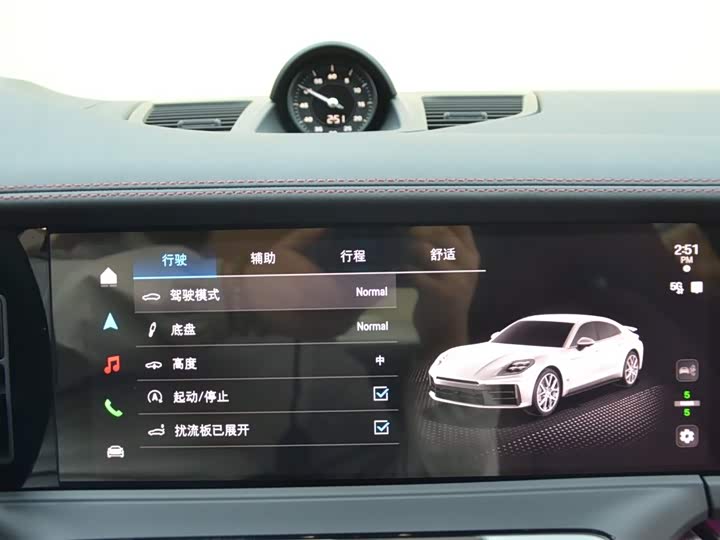 Фото 9 - Porsche Panamera