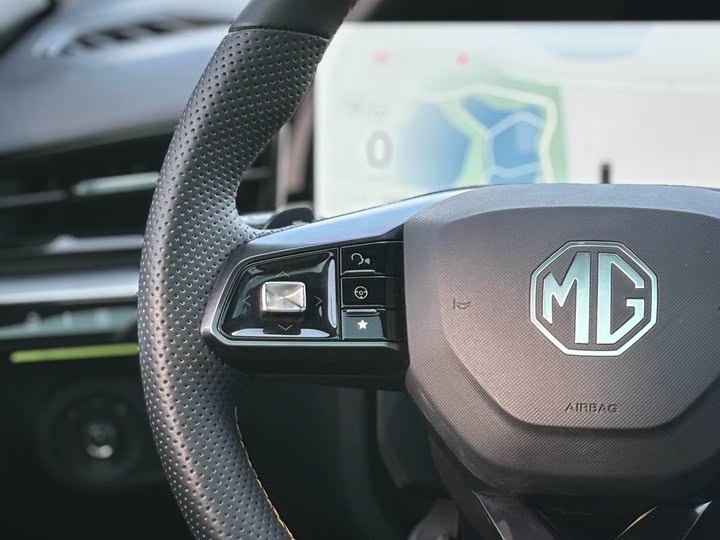 Фото 20 - MG Motor 5 Scorpio