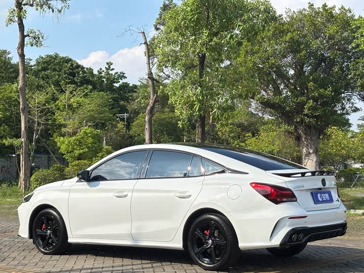 Фото 8 - MG Motor 5 Scorpio