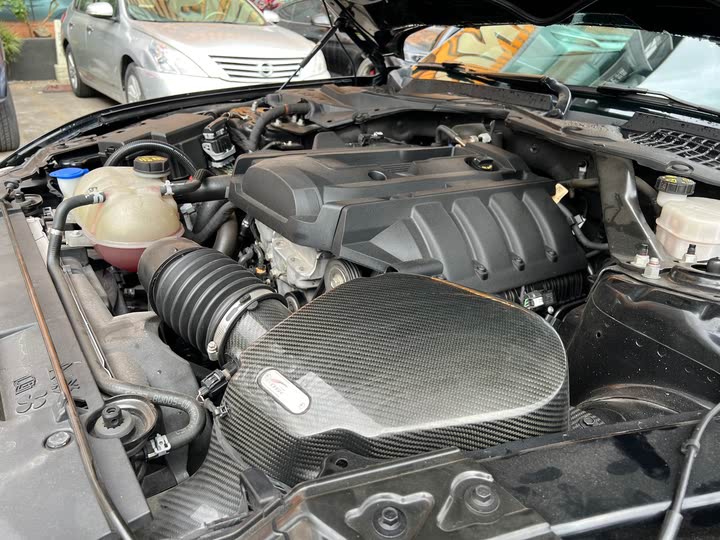 Фото 27 - Ford Mustang