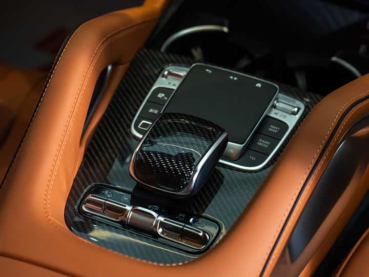 Фото 22 - Mercedes-Benz GLS-Class