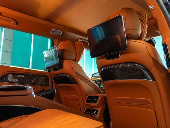 Фото 30 - Mercedes-Benz GLS-Class