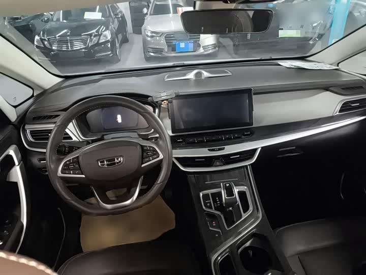 Фото 10 - Geely Jiaji