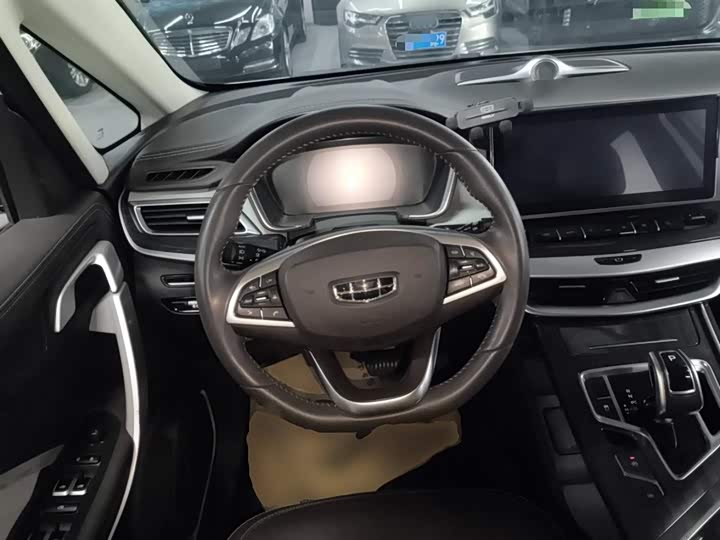 Фото 11 - Geely Jiaji