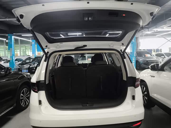 Фото 19 - Geely Jiaji