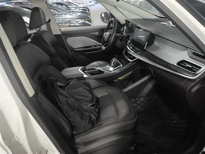 Фото 25 - Geely Jiaji