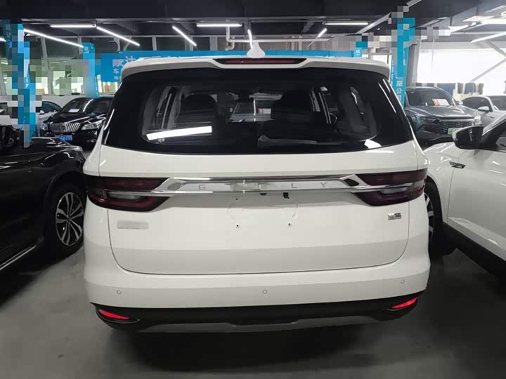 Фото 6 - Geely Jiaji